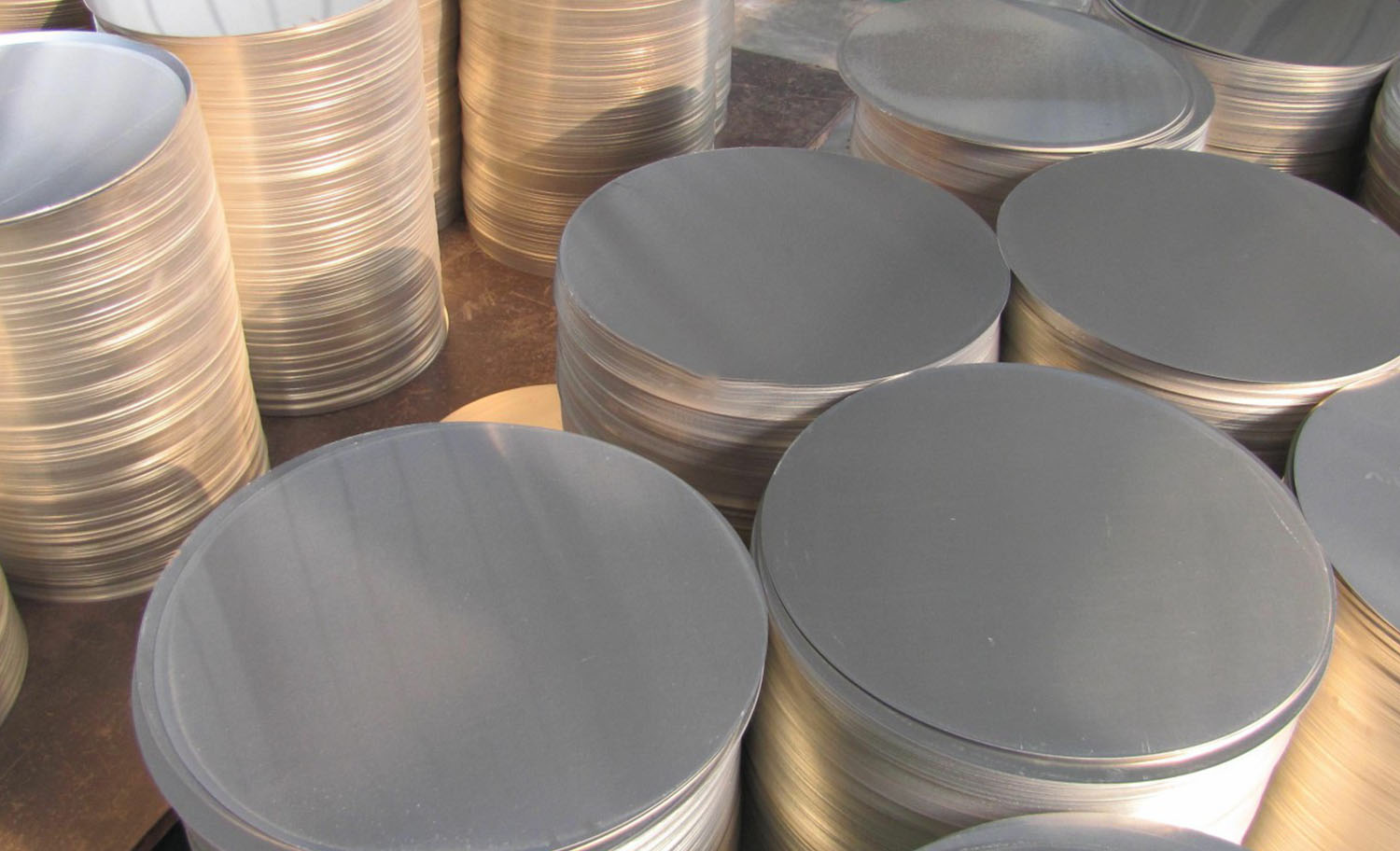STAINLESS STEEL DISCS & CIRCLES 